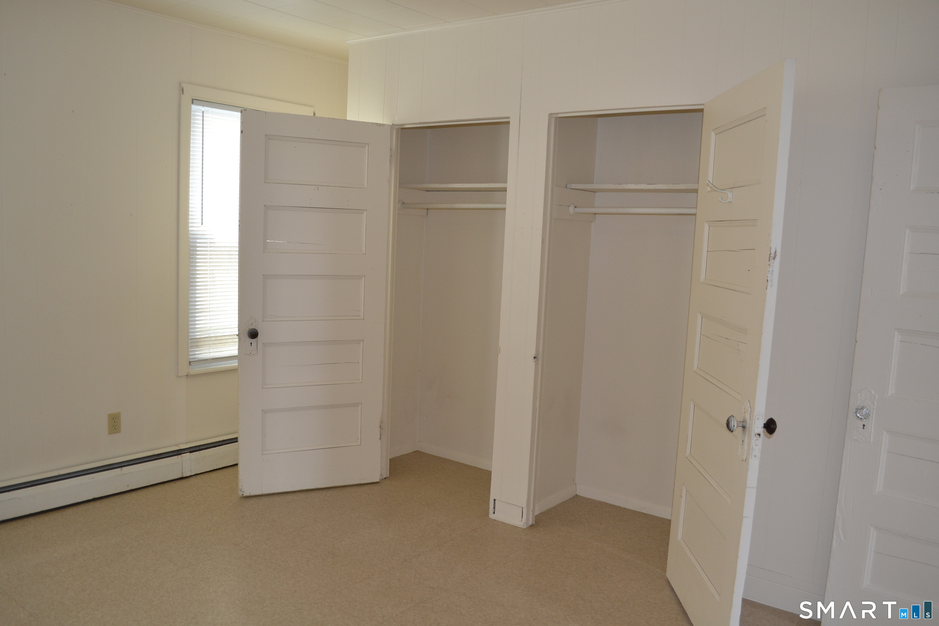 835 Bank Street New London CT 06320