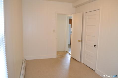 835 Bank Street New London CT 06320