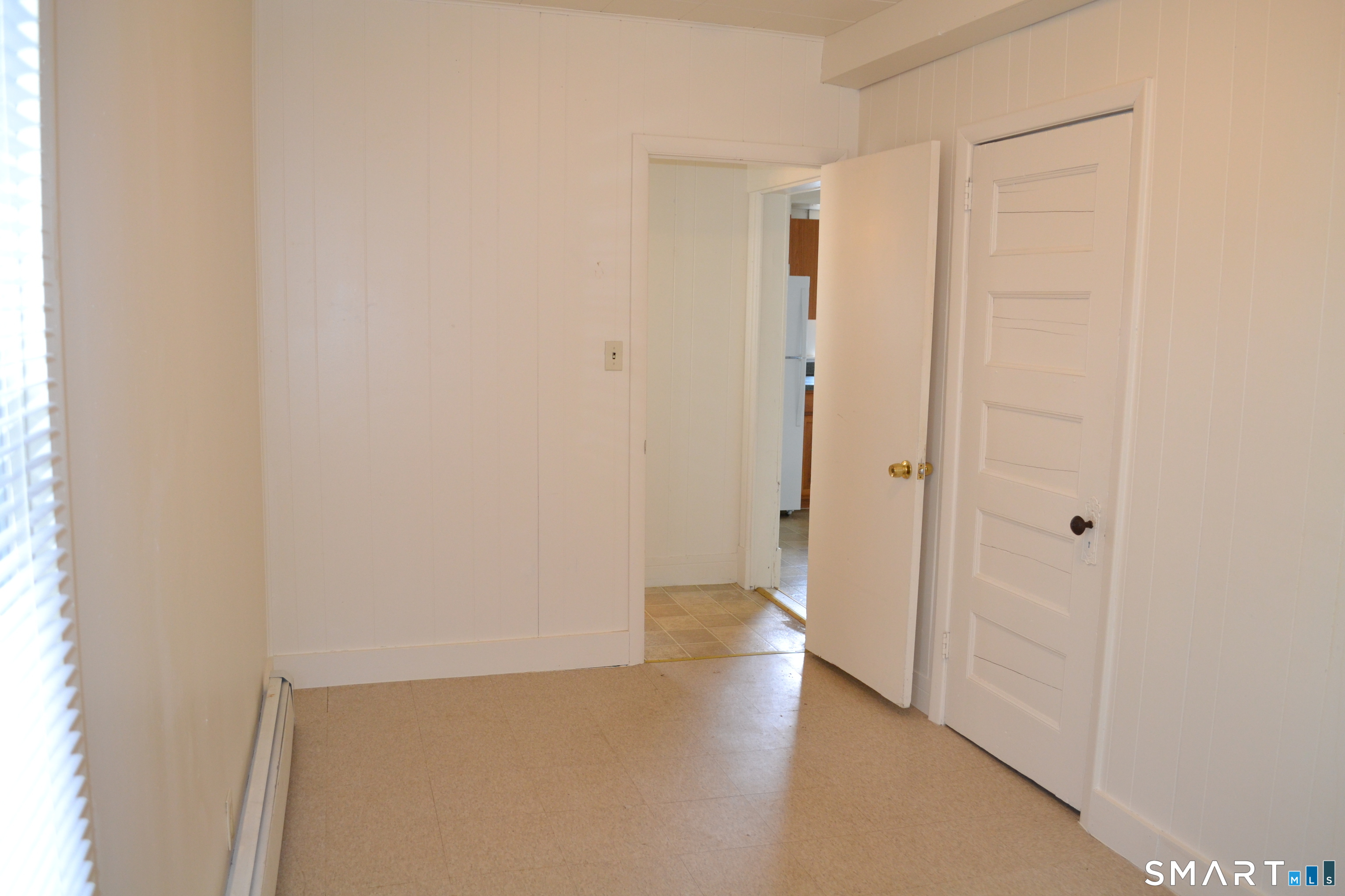 835 Bank Street New London CT 06320
