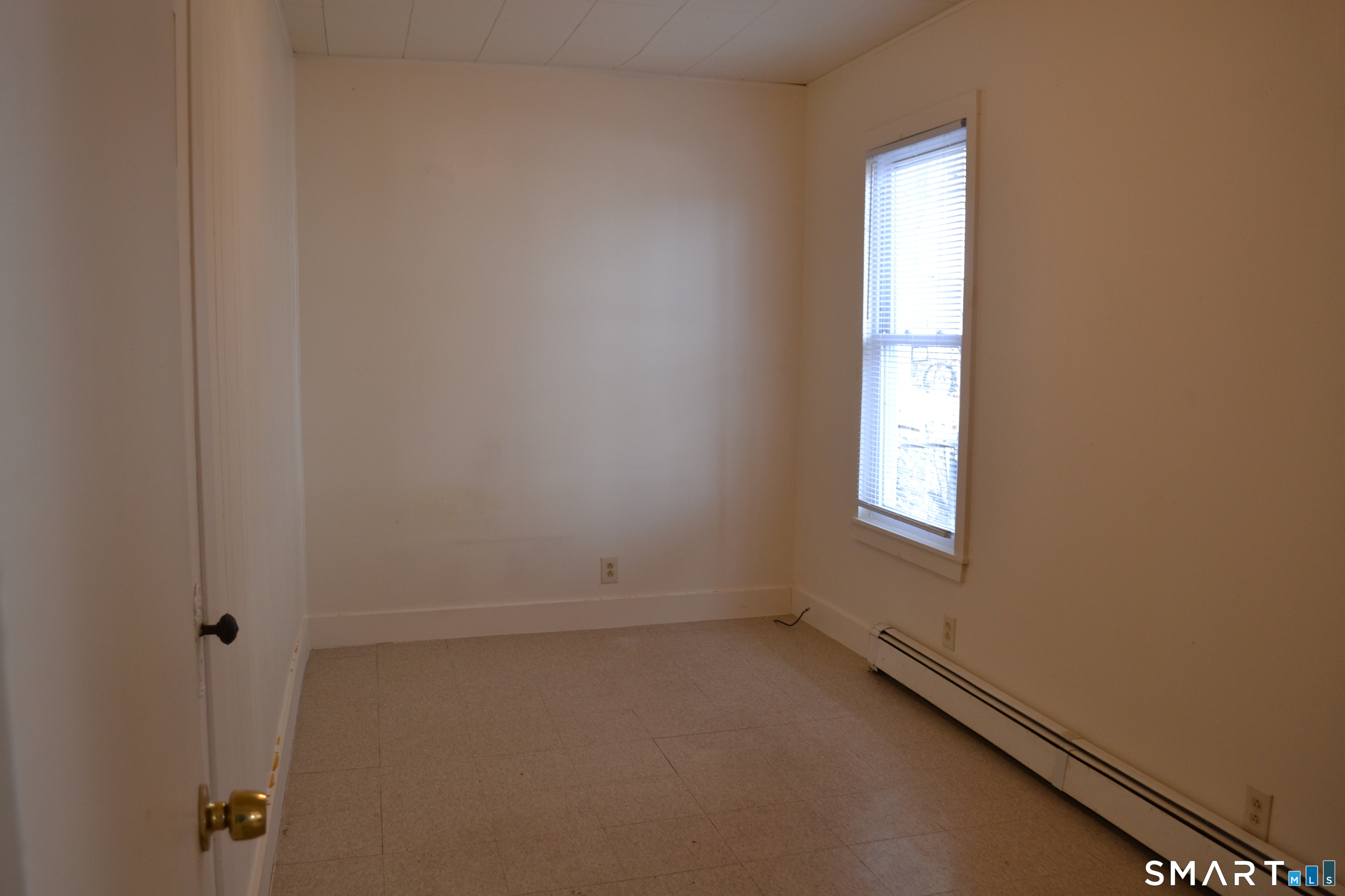 835 Bank Street New London CT 06320
