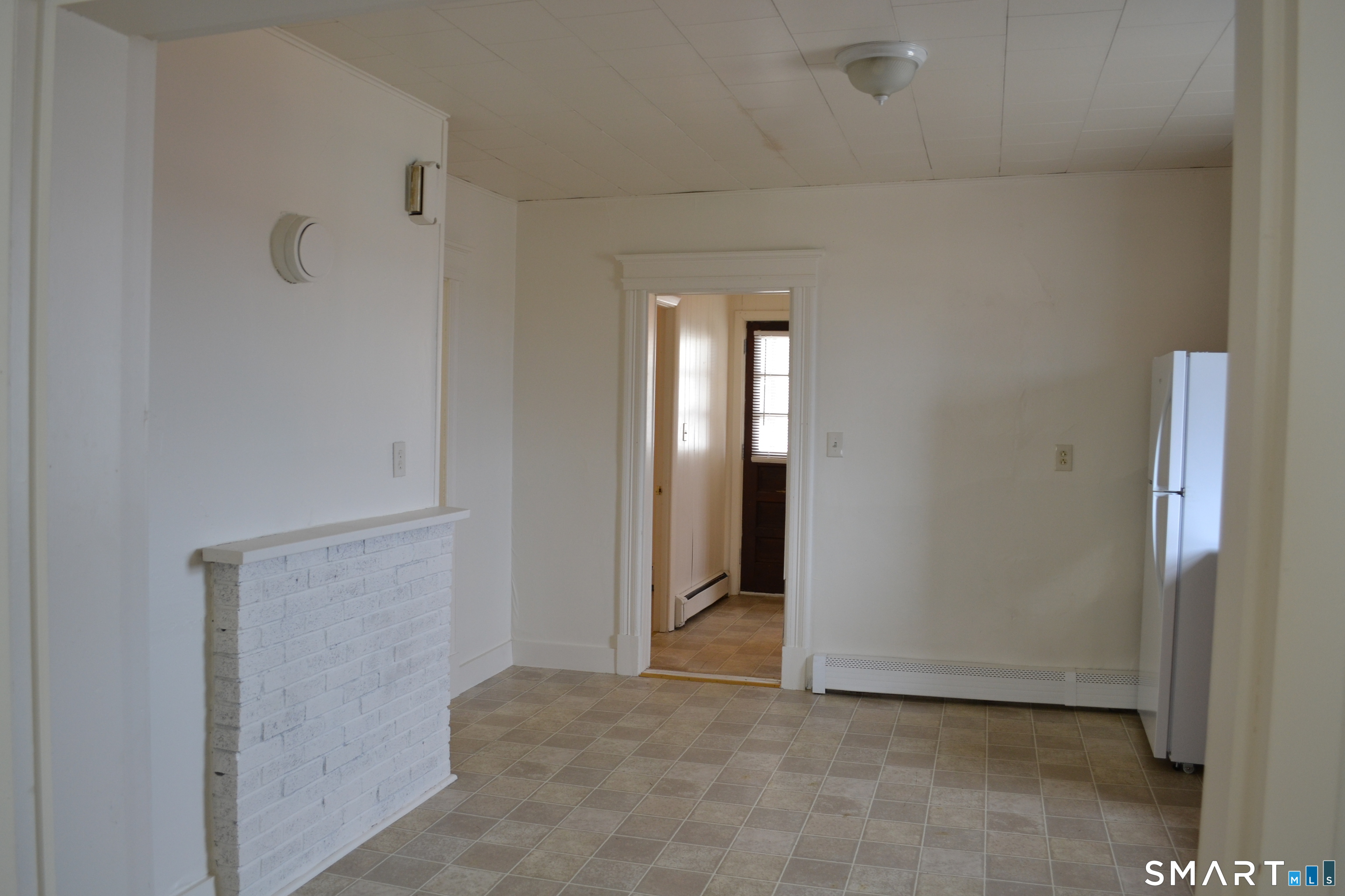 835 Bank Street New London CT 06320