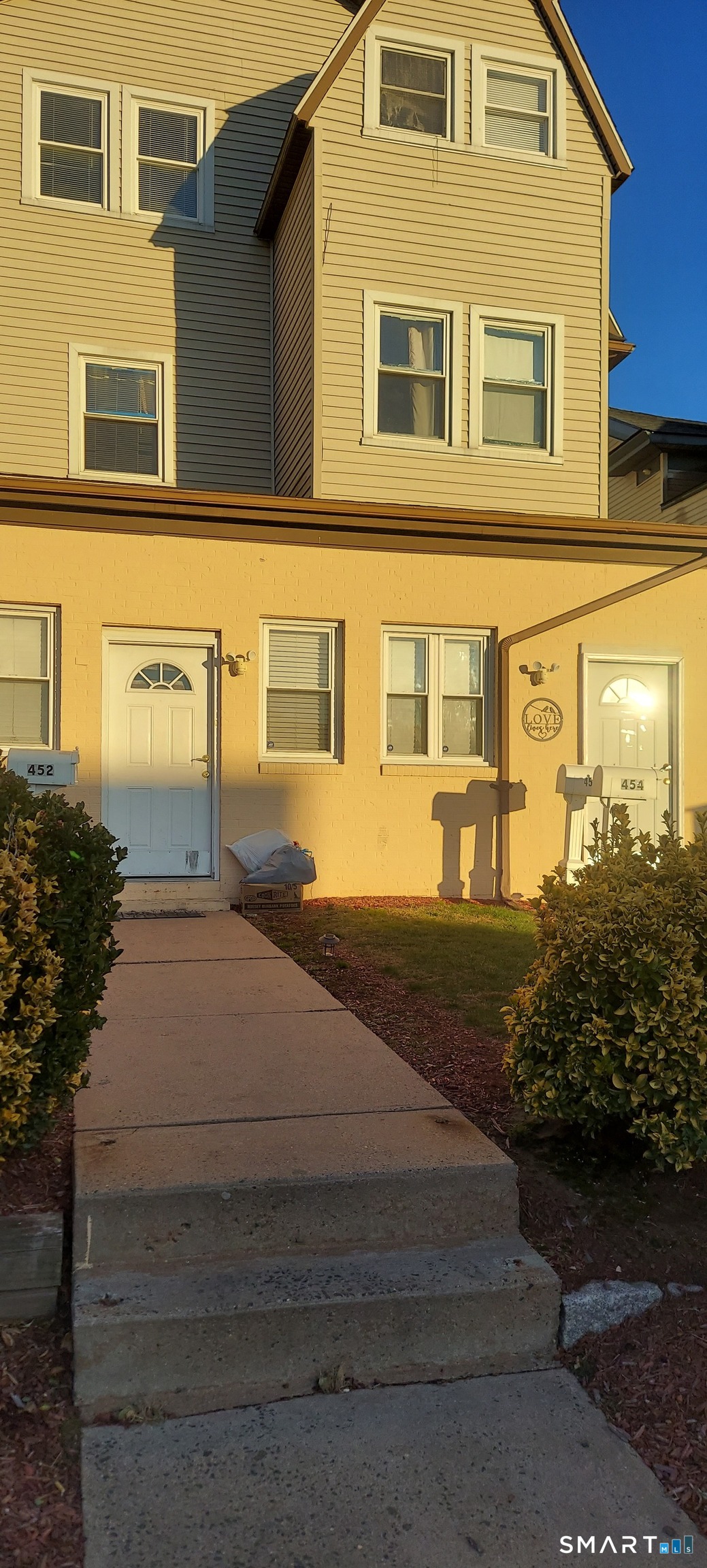 452 Wethersfield Avenue Hartford CT 06114