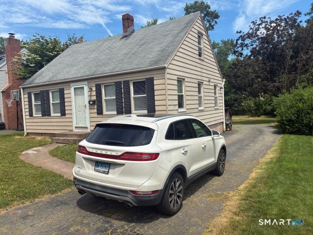 63 Thompson Street Hamden CT 06518