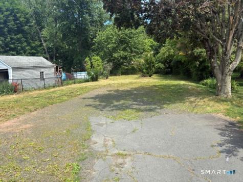 63 Thompson Street Hamden CT 06518