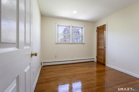 117 Elizabeth Ann Drive New Haven CT 06512