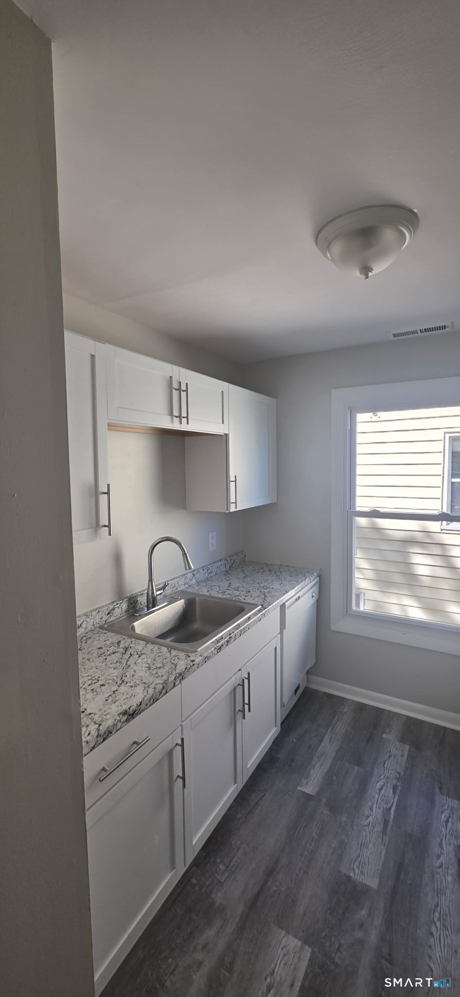 736 Savin Avenue West Haven CT 06516