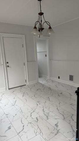 193 Helen Street Hamden CT 06514