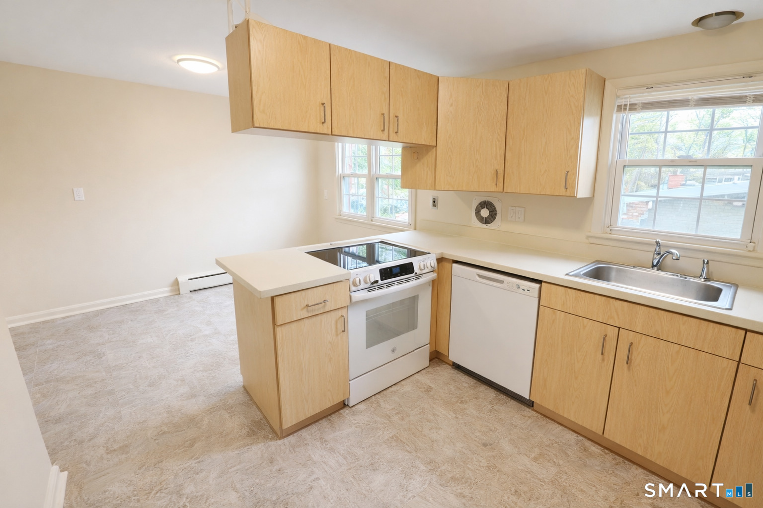 949 Hopmeadow Street Simsbury CT 06070