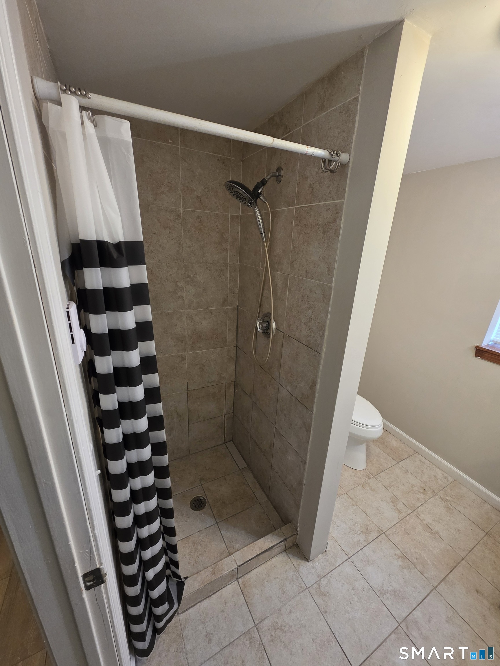 2743 East Main Street Waterbury CT 06705