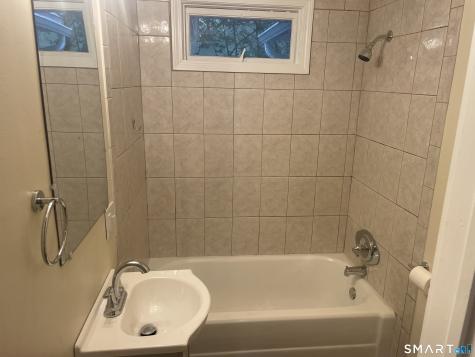 73 Simpaug Turnpike Redding CT 06896