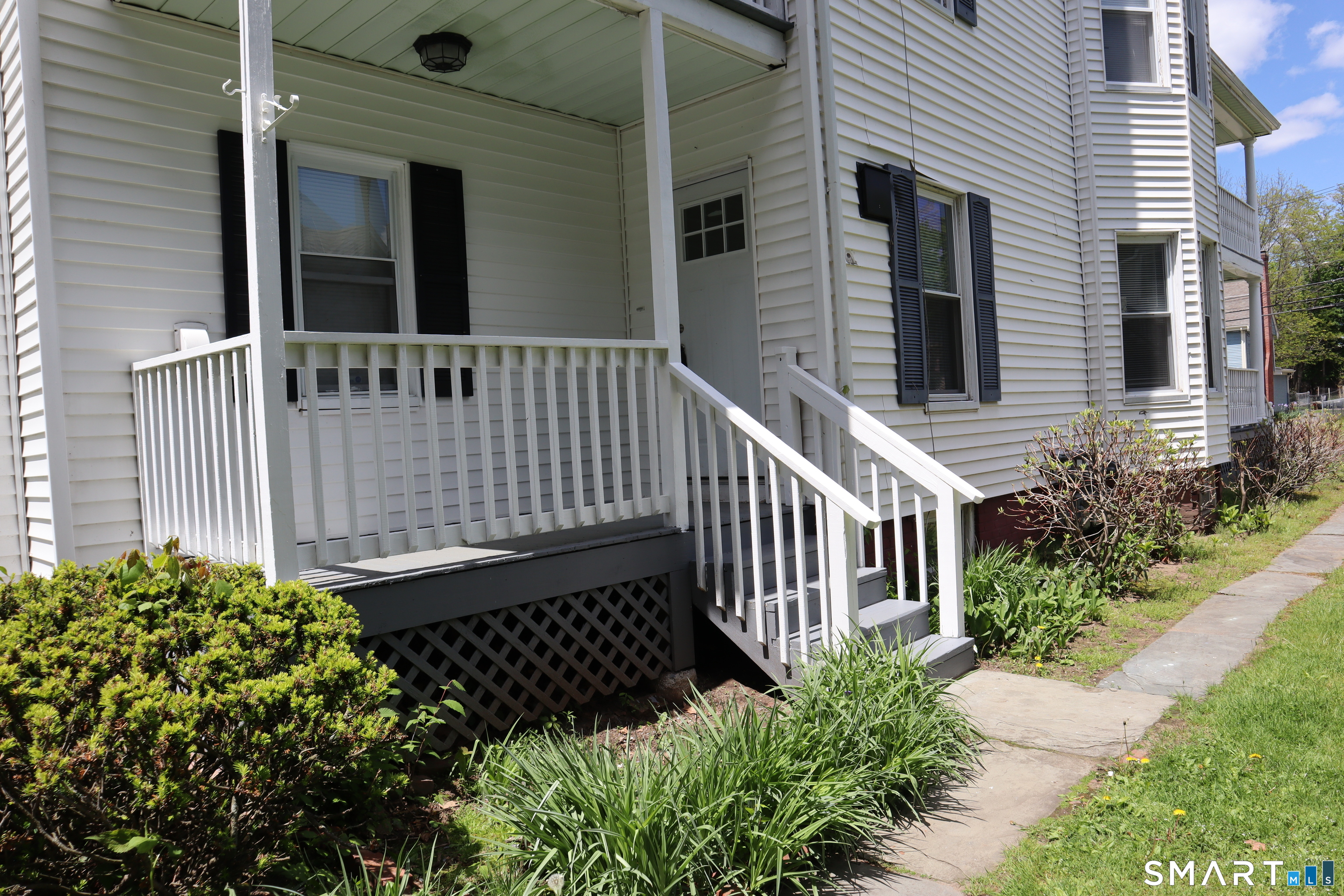 61-63 Central Avenue East Hartford CT 06108