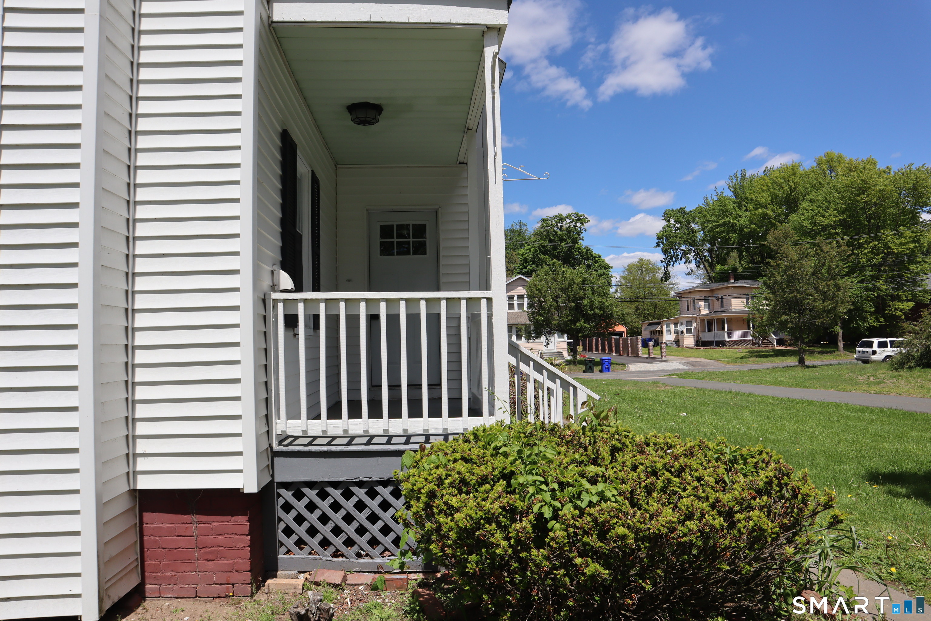61-63 Central Avenue East Hartford CT 06108