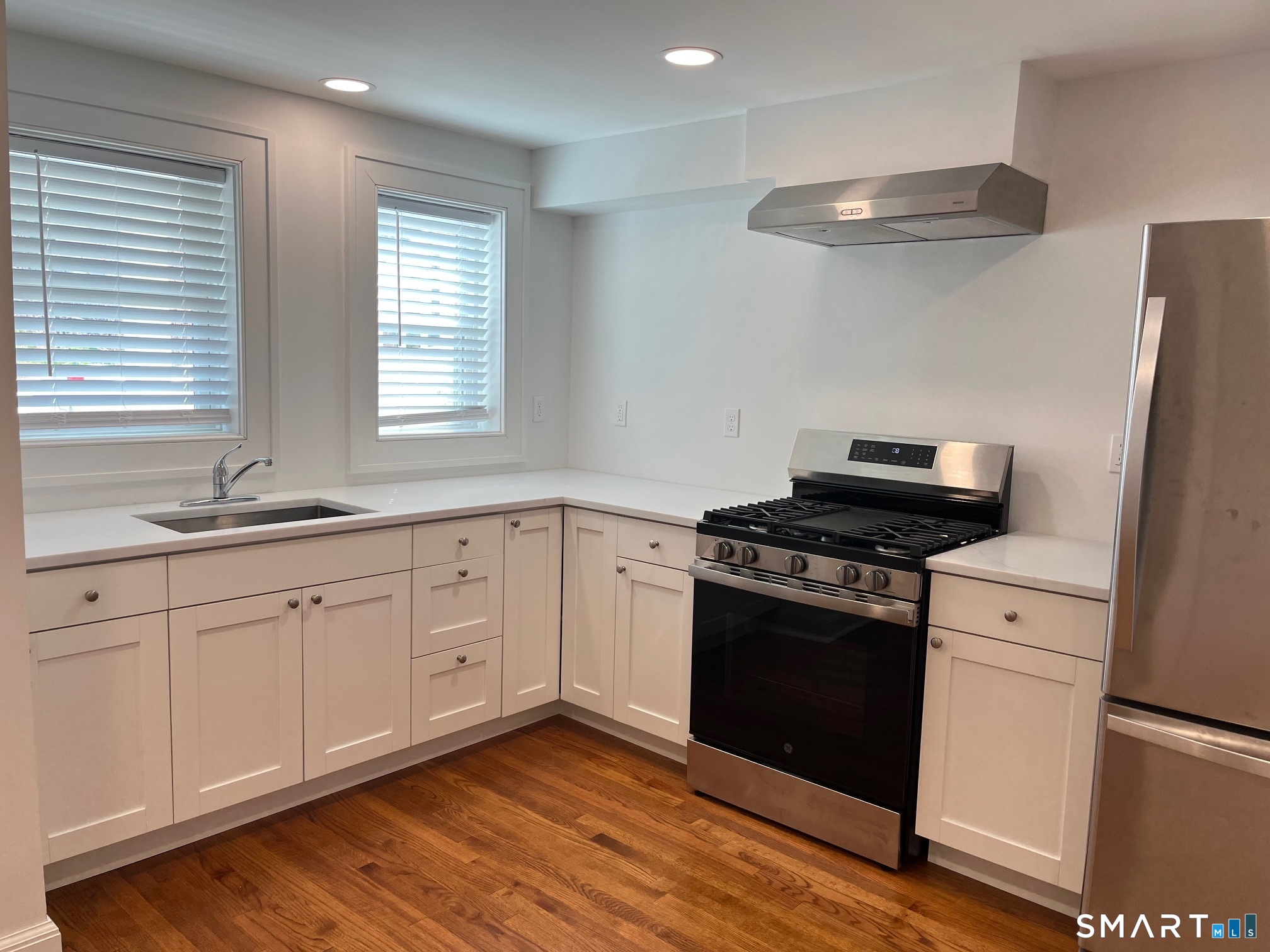 446 Old Stratfield Road Fairfield CT 06825