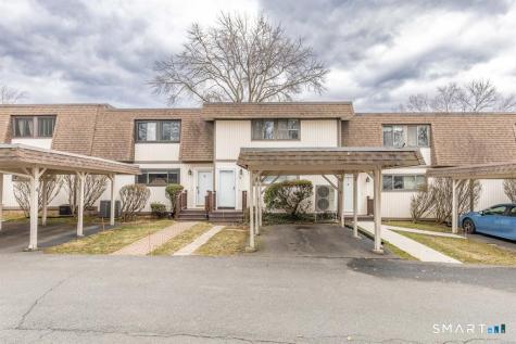 3 Pebblestone Circle Suffield CT 06078