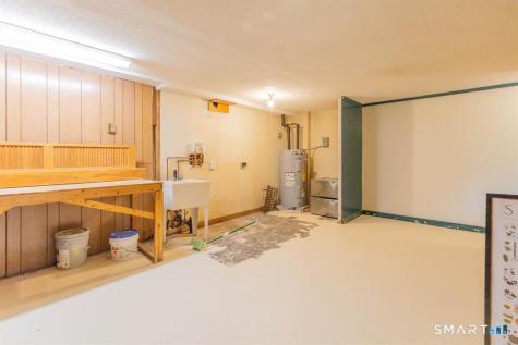 3 Pebblestone Circle Suffield CT 06078