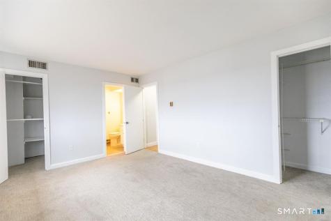 3 Pebblestone Circle Suffield CT 06078