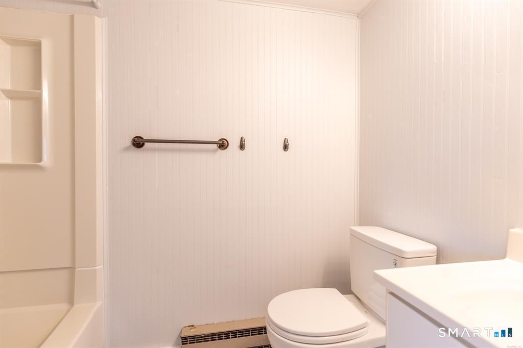 3 Pebblestone Circle Suffield CT 06078