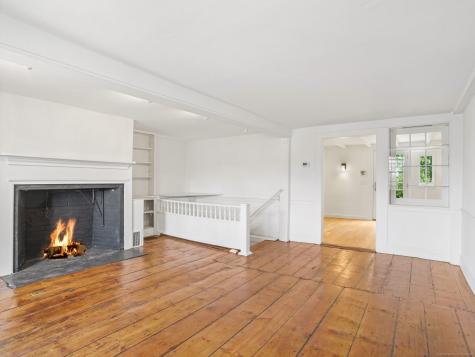 168 Rowayton Avenue Norwalk CT 06853