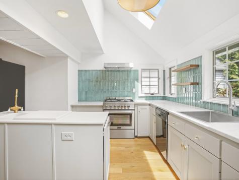 168 Rowayton Avenue Norwalk CT 06853