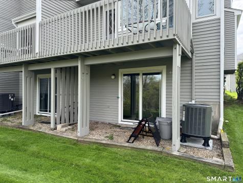 11 Hilltop Drive Simsbury CT 06089