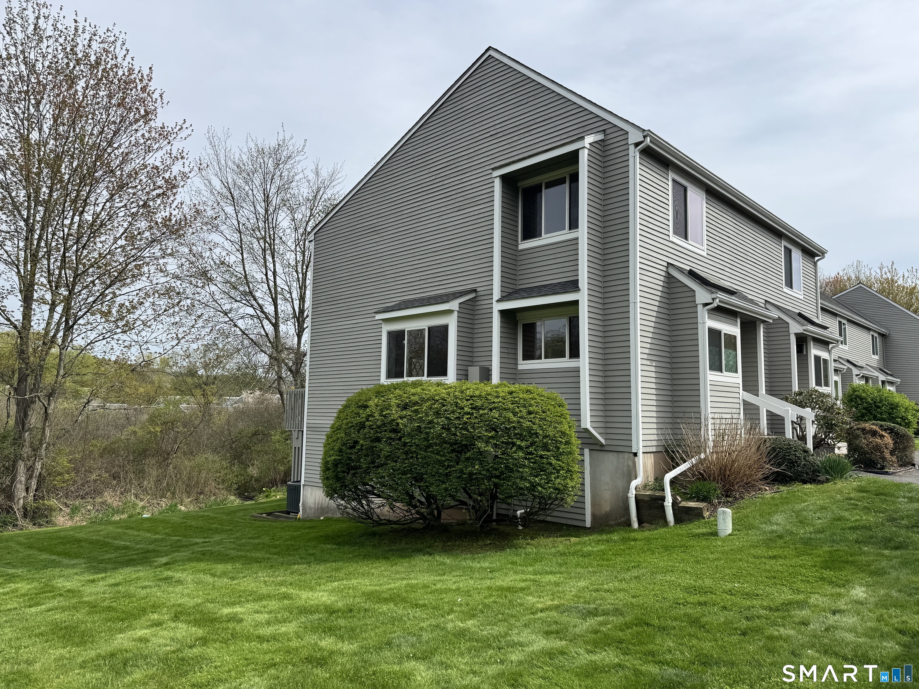 11 Hilltop Drive Simsbury CT 06089
