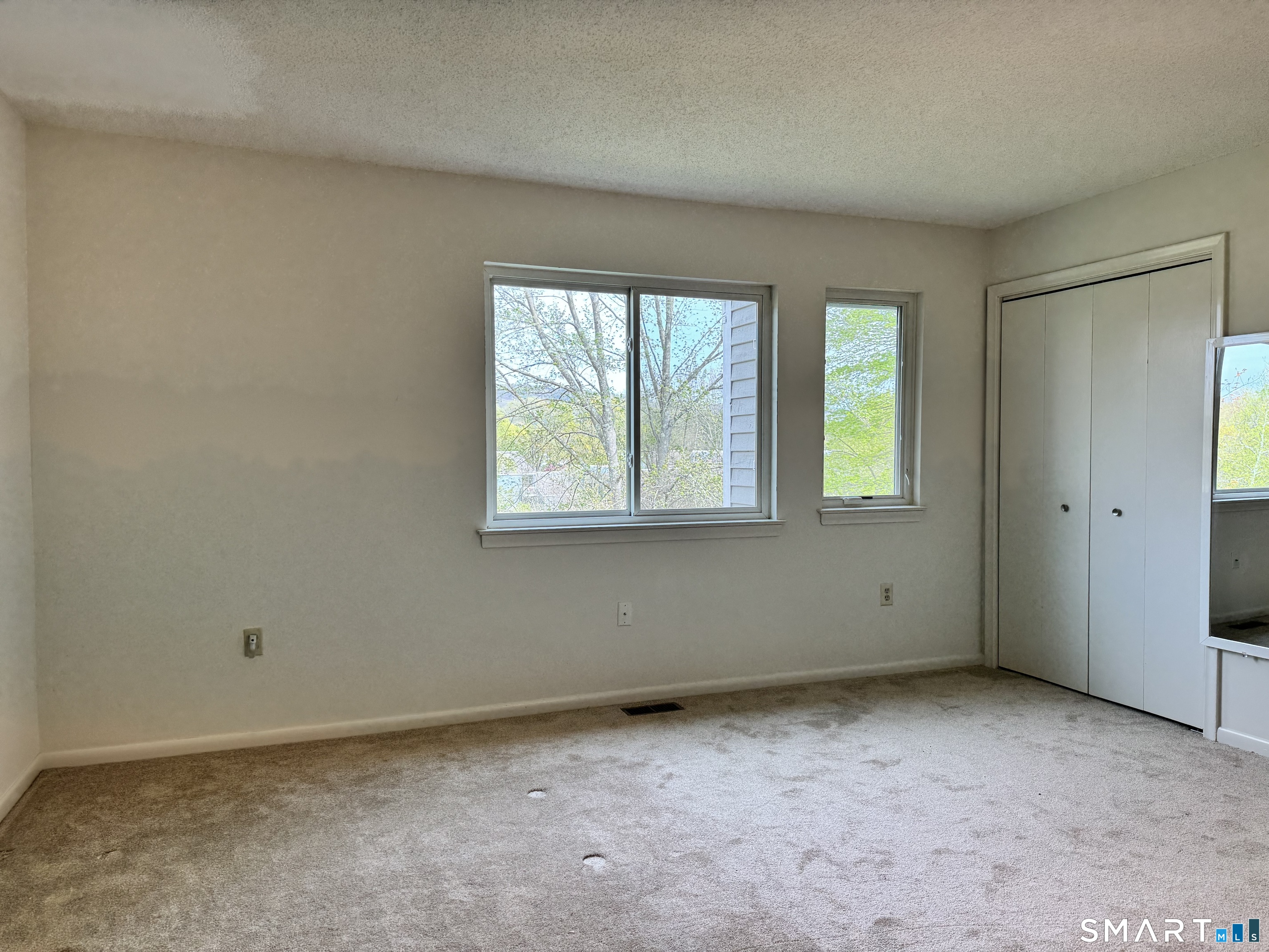 11 Hilltop Drive Simsbury CT 06089