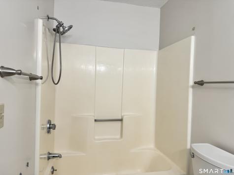 11 Hilltop Drive Simsbury CT 06089