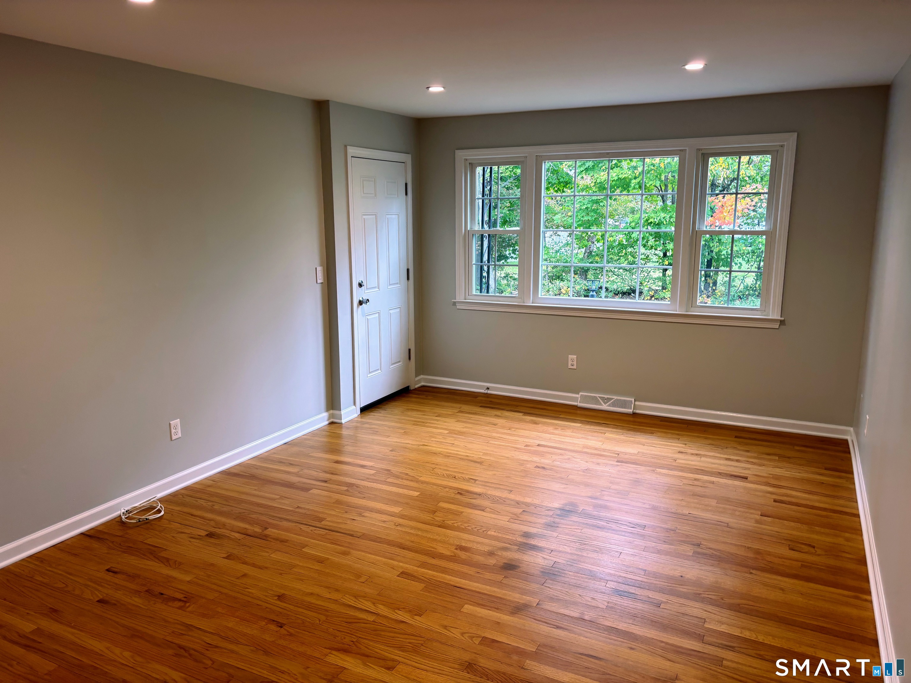 8 Canterbury Lane Clinton CT 06413