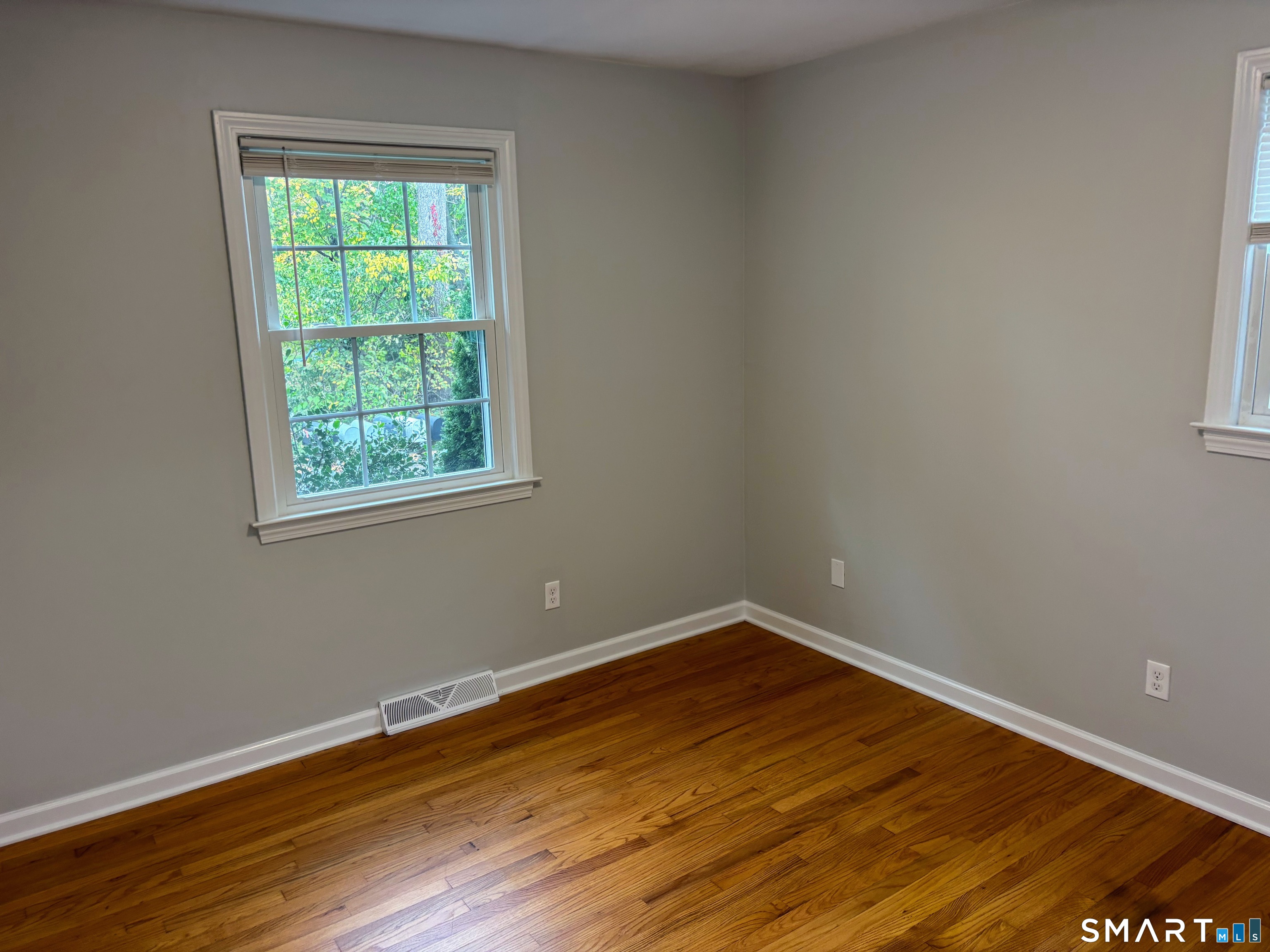 8 Canterbury Lane Clinton CT 06413