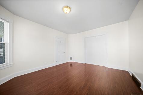217 Woodlawn Terrace Waterbury CT 06710