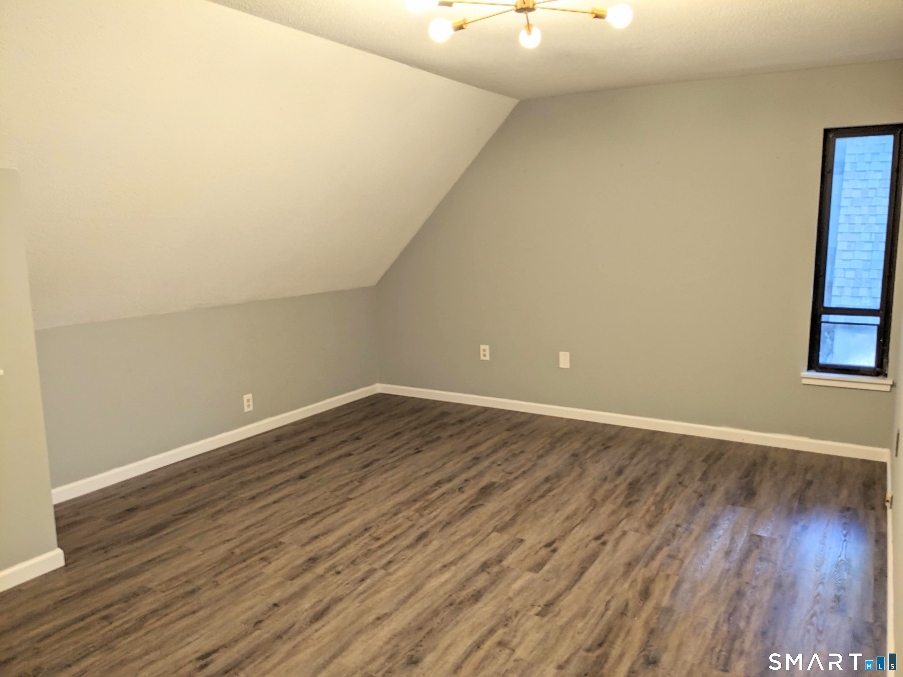 44 Great Meadow Lane Farmington CT 06032