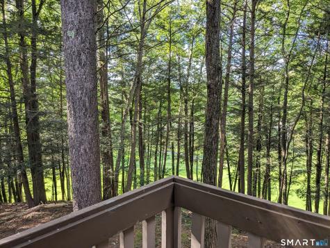 44 Great Meadow Lane Farmington CT 06032