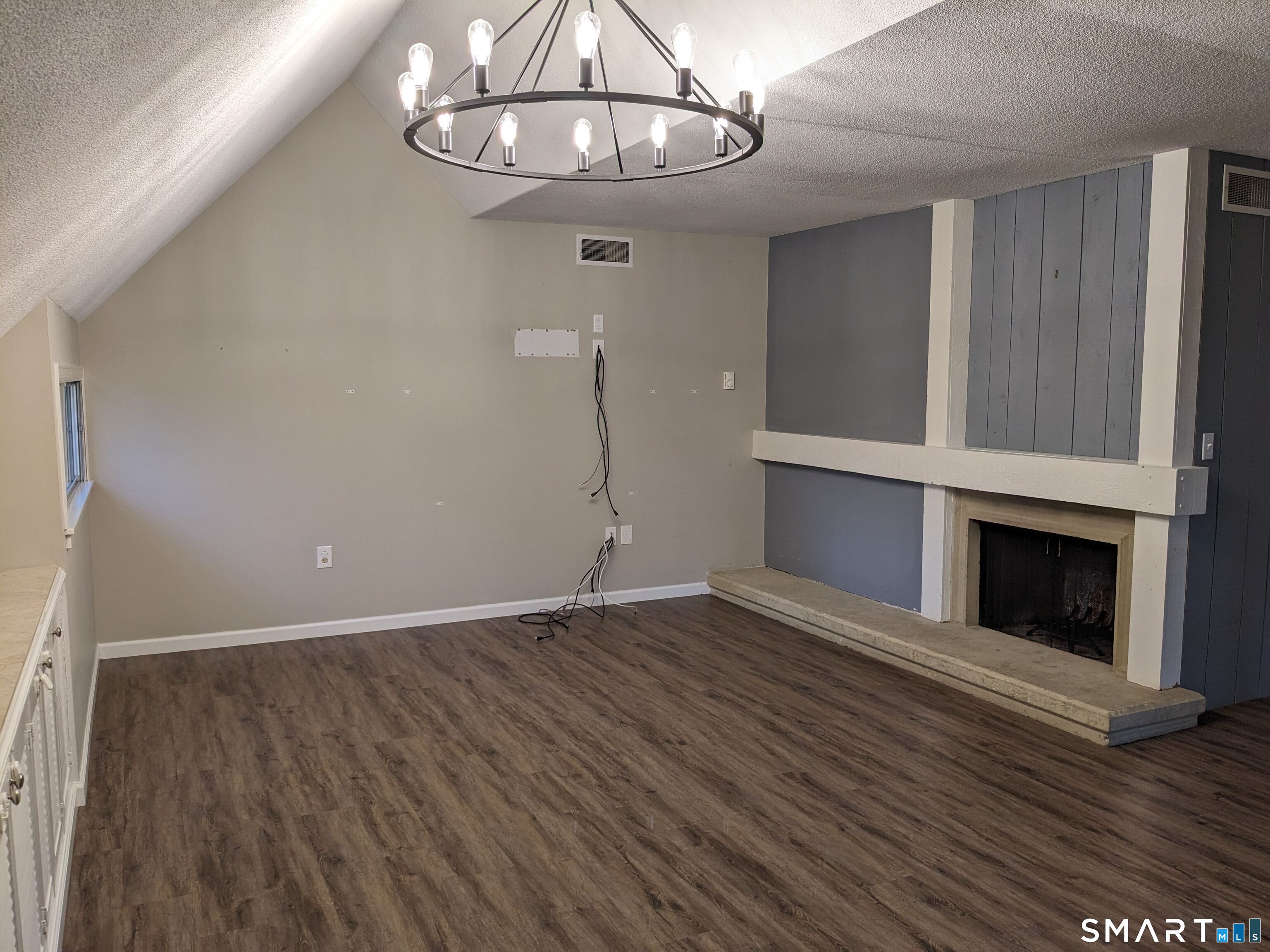 44 Great Meadow Lane Farmington CT 06032