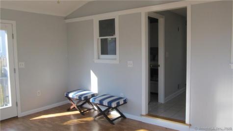 18 Brightwater Road East Lyme CT 06357