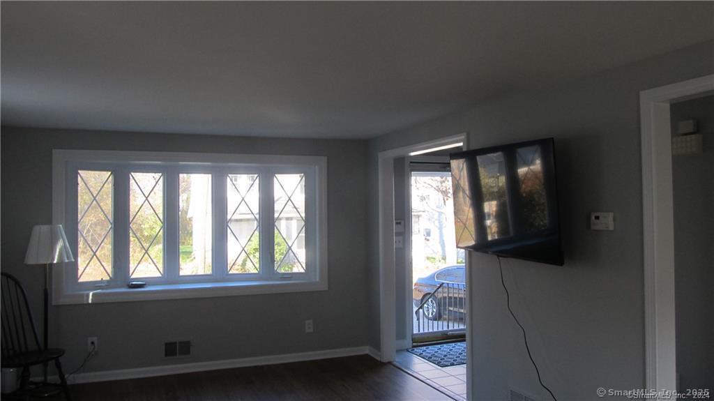 18 Brightwater Road East Lyme CT 06357