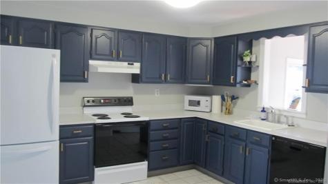 18 Brightwater Road East Lyme CT 06357