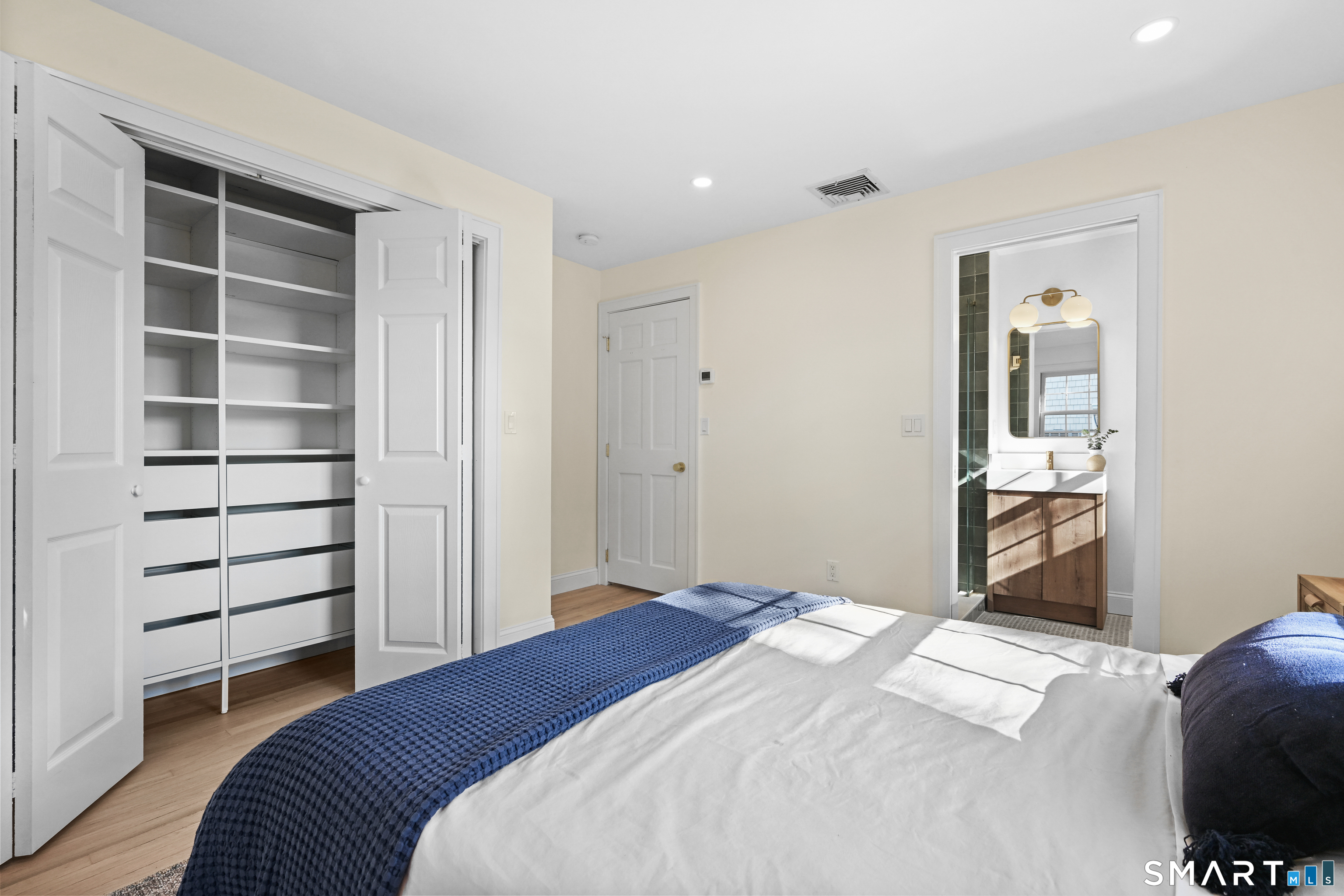 8 Millard Street Fairfield CT 06824