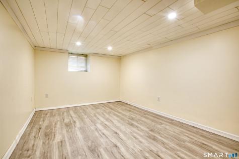 24 Hollow Wood Lane Greenwich CT 06831