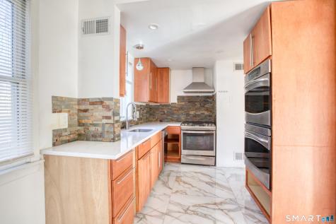 24 Hollow Wood Lane Greenwich CT 06831