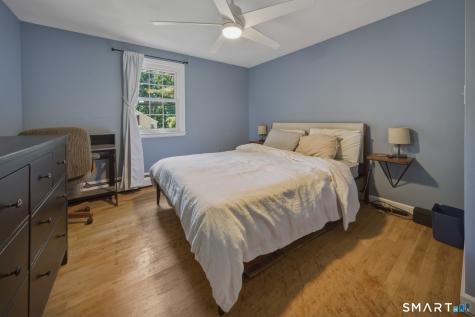32 Fox Den Road Avon CT 06001
