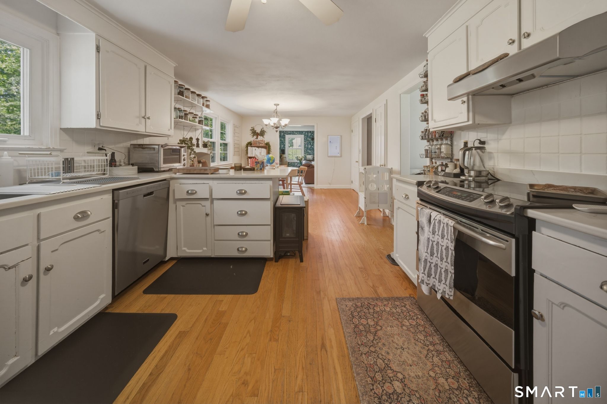 32 Fox Den Road Avon CT 06001