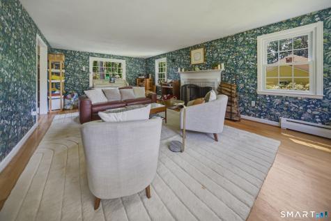 32 Fox Den Road Avon CT 06001