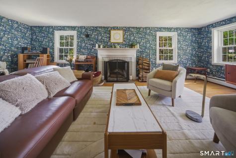 32 Fox Den Road Avon CT 06001