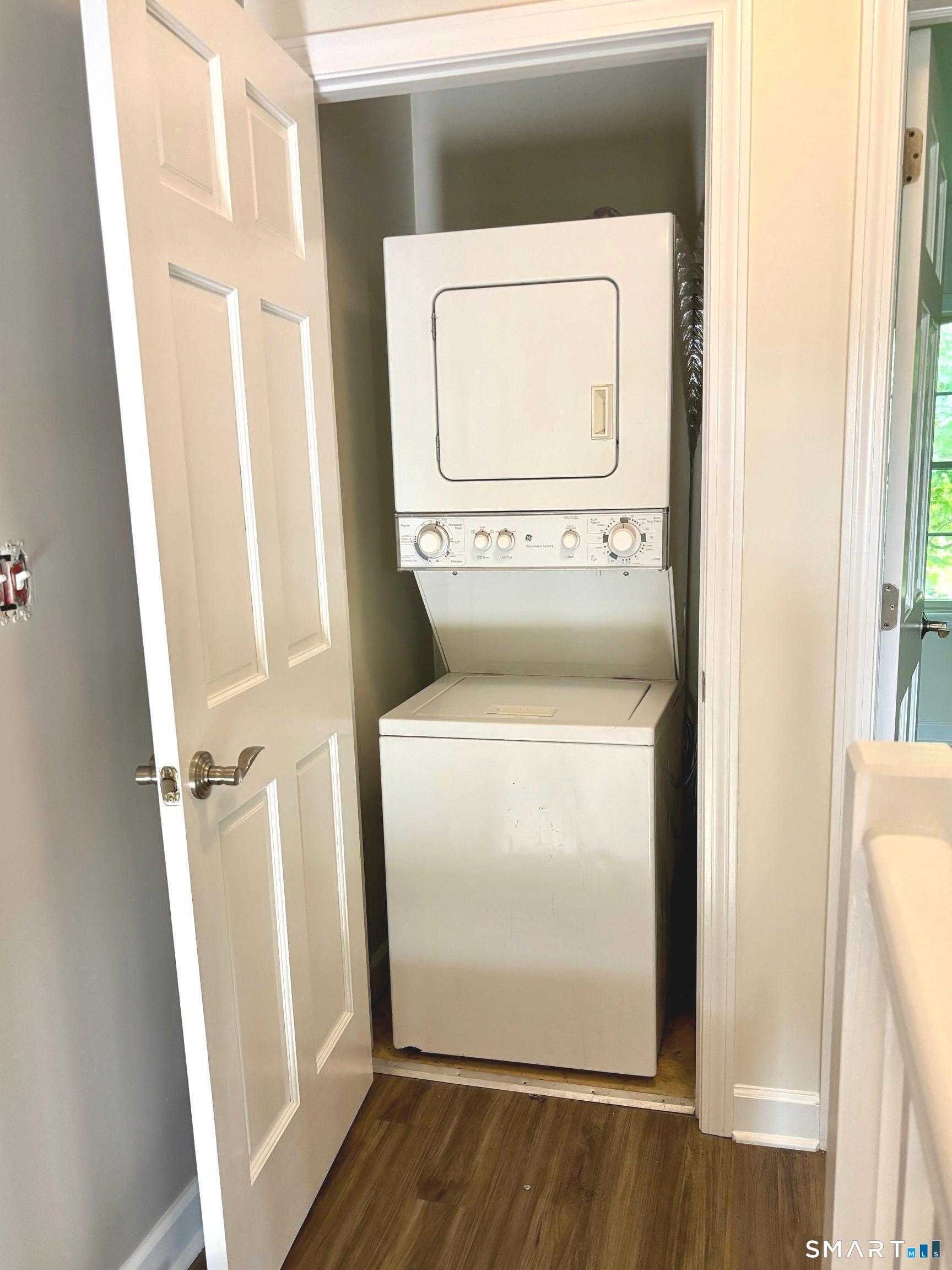 37 Fairfield Avenue Stamford CT 06902