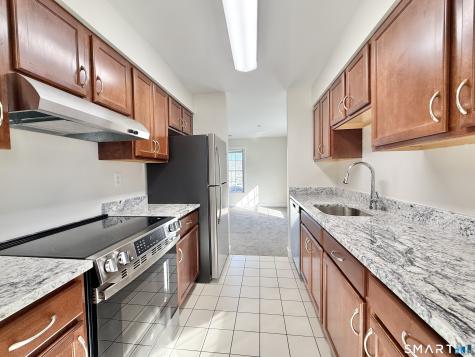 37 Fairfield Avenue Stamford CT 06902