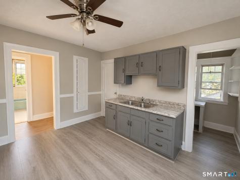 6-8 Fuller Avenue East Hartford CT 06108