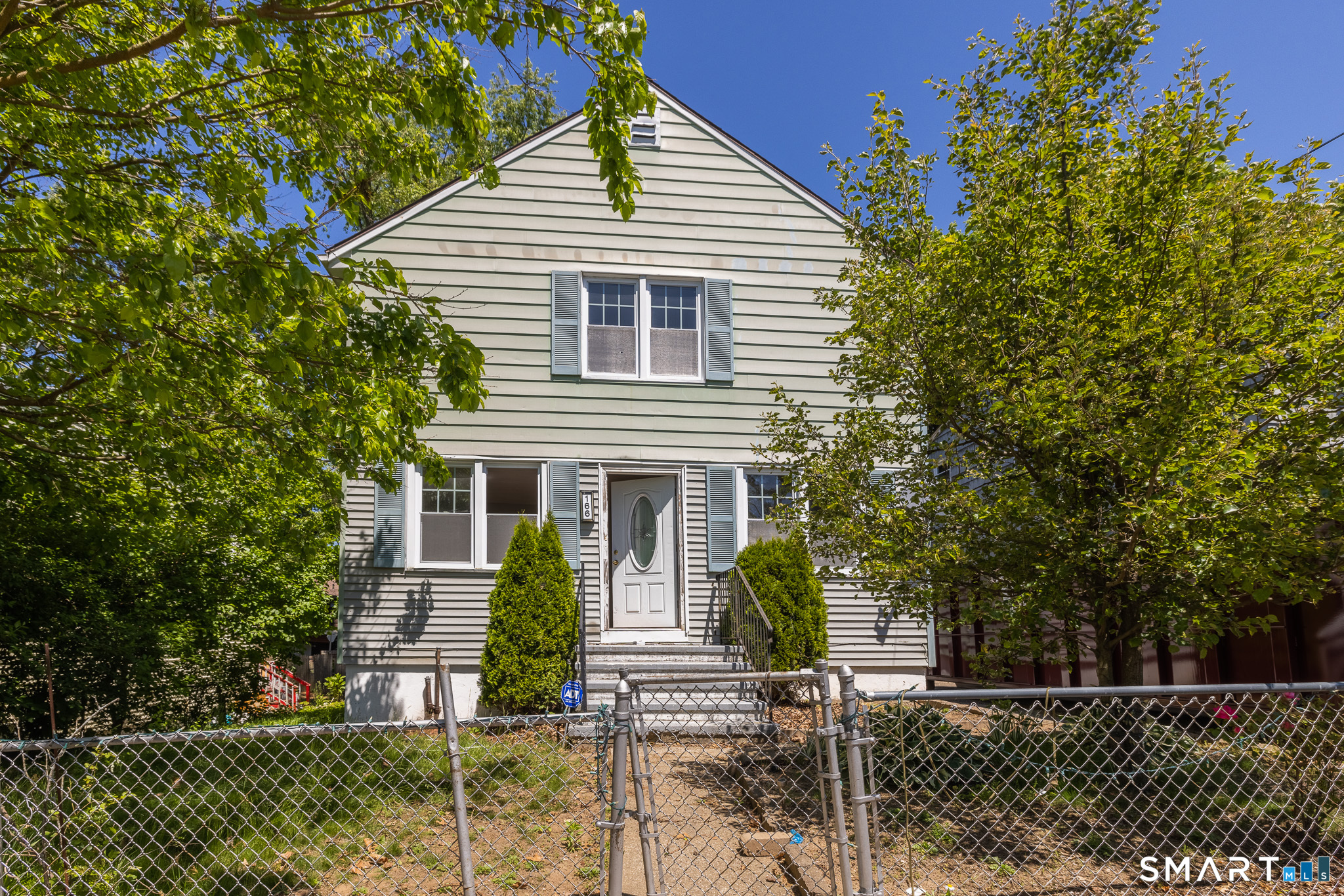166 Earl Avenue Bridgeport CT 06606
