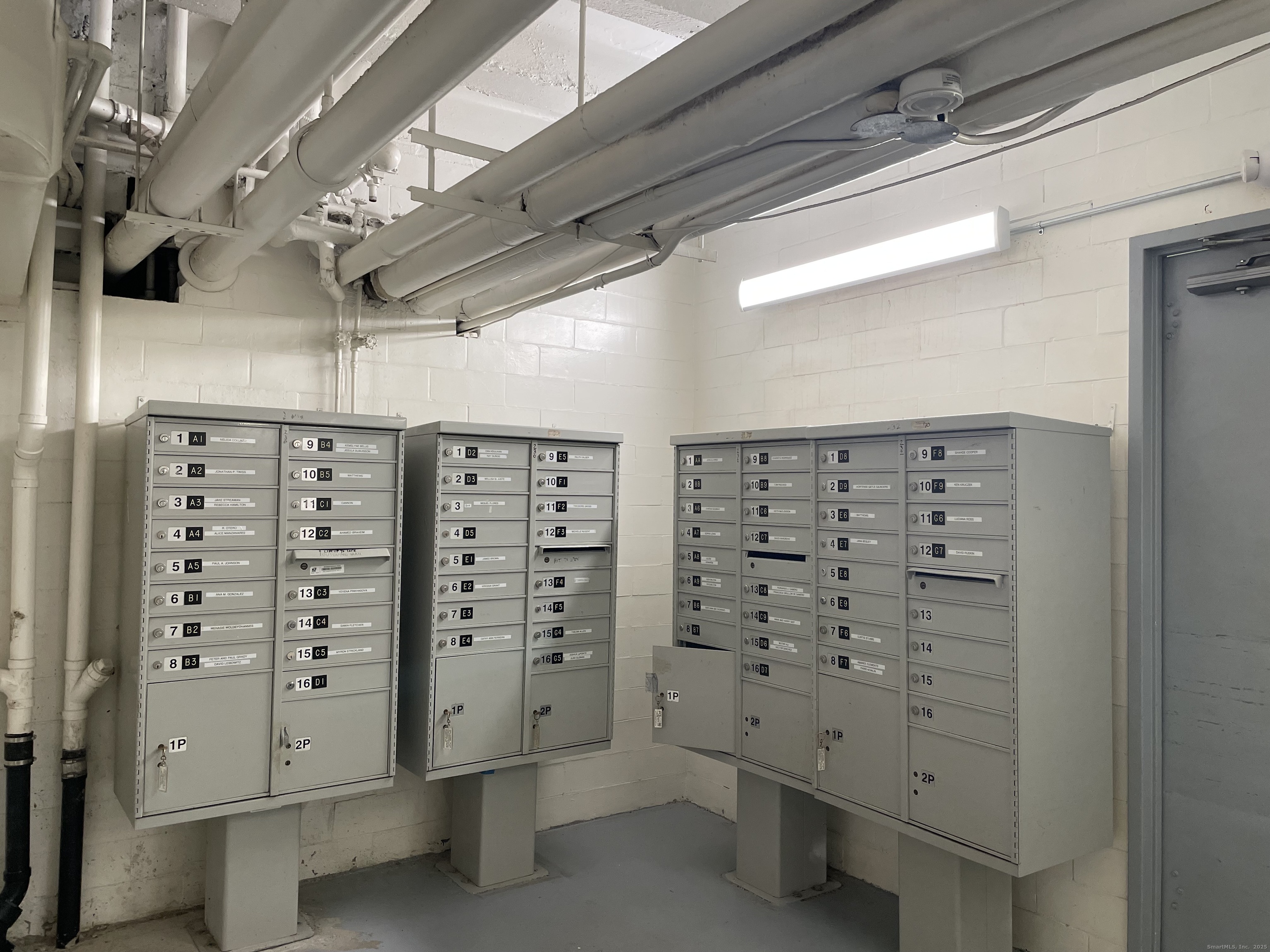 230 Farmington Avenue Hartford CT 06105