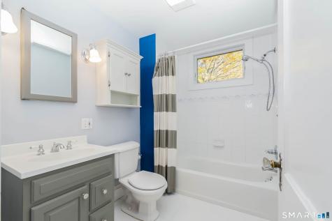 798 Mill Plain Road Fairfield CT 06824