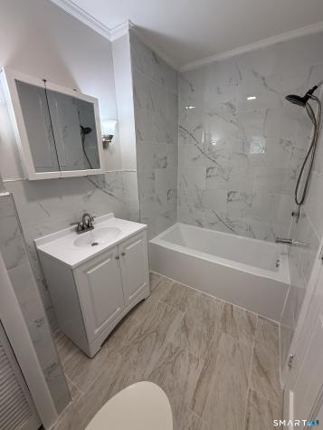52 Academy Avenue Waterbury CT 06705